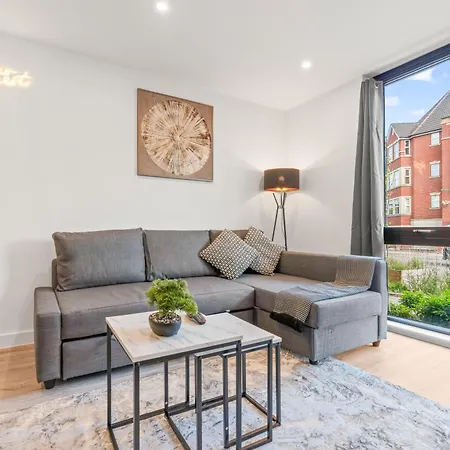 With Gym - Close To Minister Apartamento York